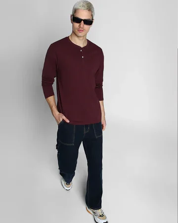 Henley Maroon Solid Tshirt