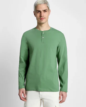 Henley Green Solid Tshirt